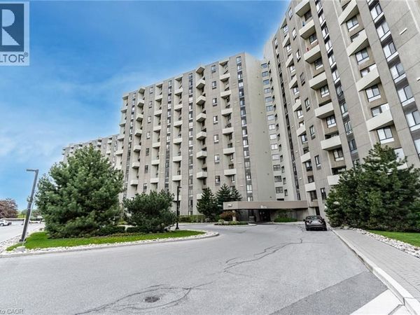 296 MILL Road, Unit A21, Toronto, ON M9C4X8
