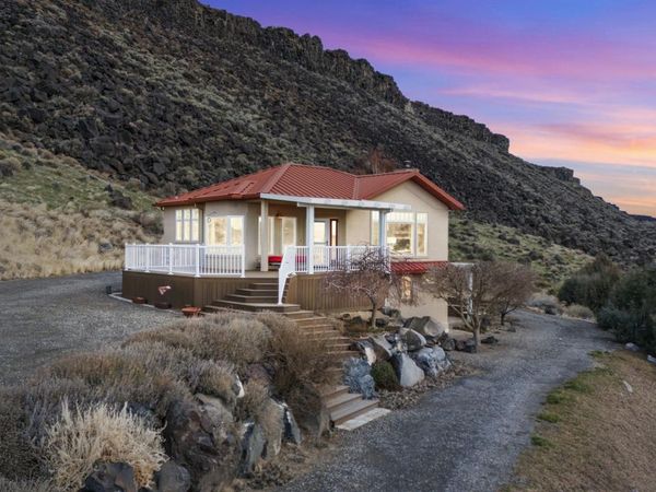 382 River Road, Bliss, ID 83314