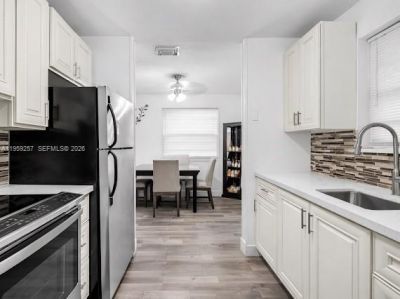 435 NW 15th St , Florida City, FL 33034 Photo