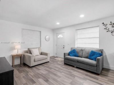 435 NW 15th St , Florida City, FL 33034 Photo