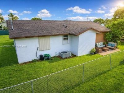 435 NW 15th St , Florida City, FL 33034 Photo