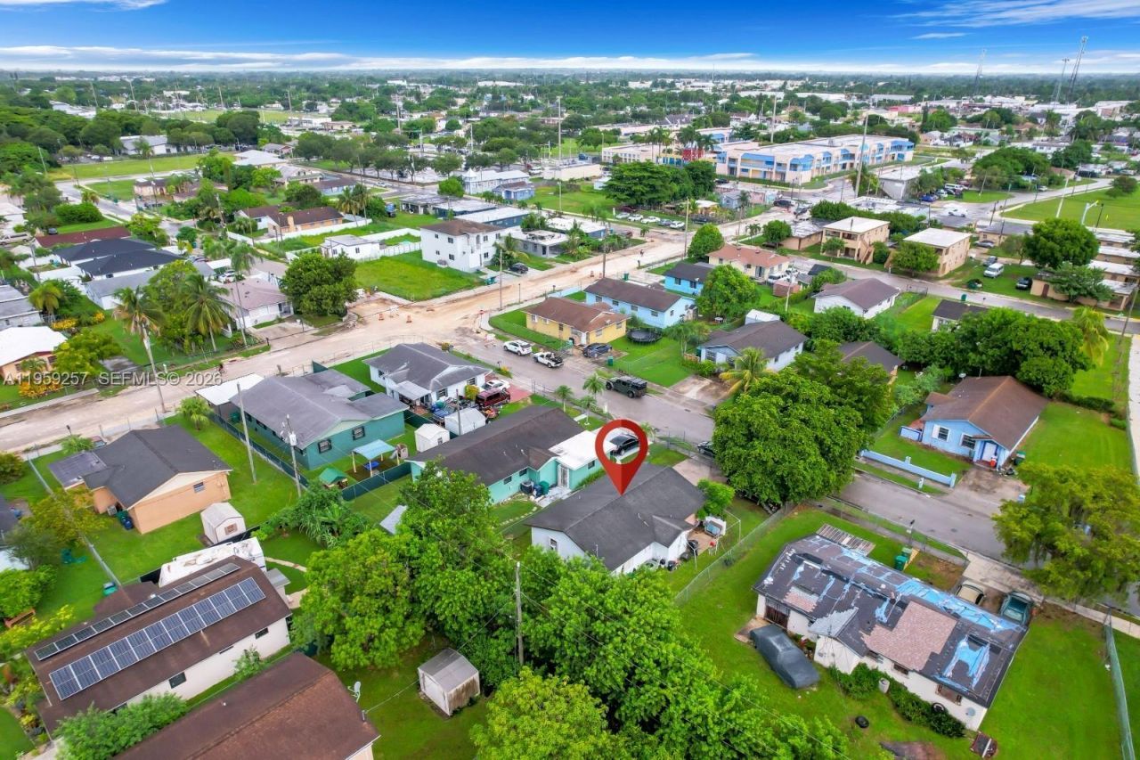 435 NW 15th St , Florida City, FL 33034 Photo