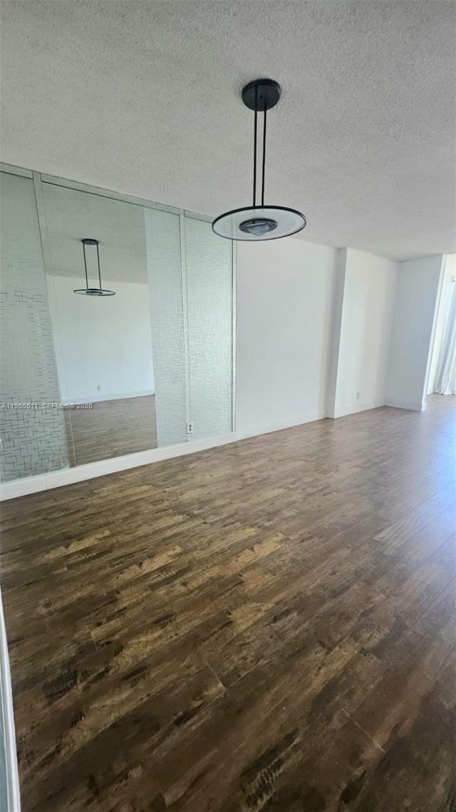 1000 Parkview Dr, Unit 605, Hallandale Beach, FL 33009 Photo