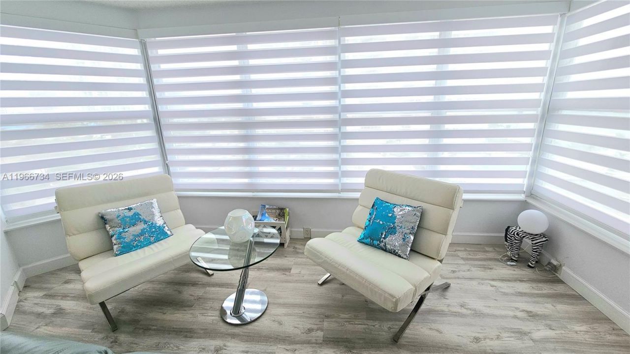 1980 S Ocean Dr, Unit 7F, Hallandale Beach, FL 33009 Photo