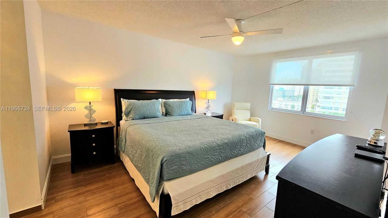 1980 S Ocean Dr, Unit 7F, Hallandale Beach, FL 33009 Photo