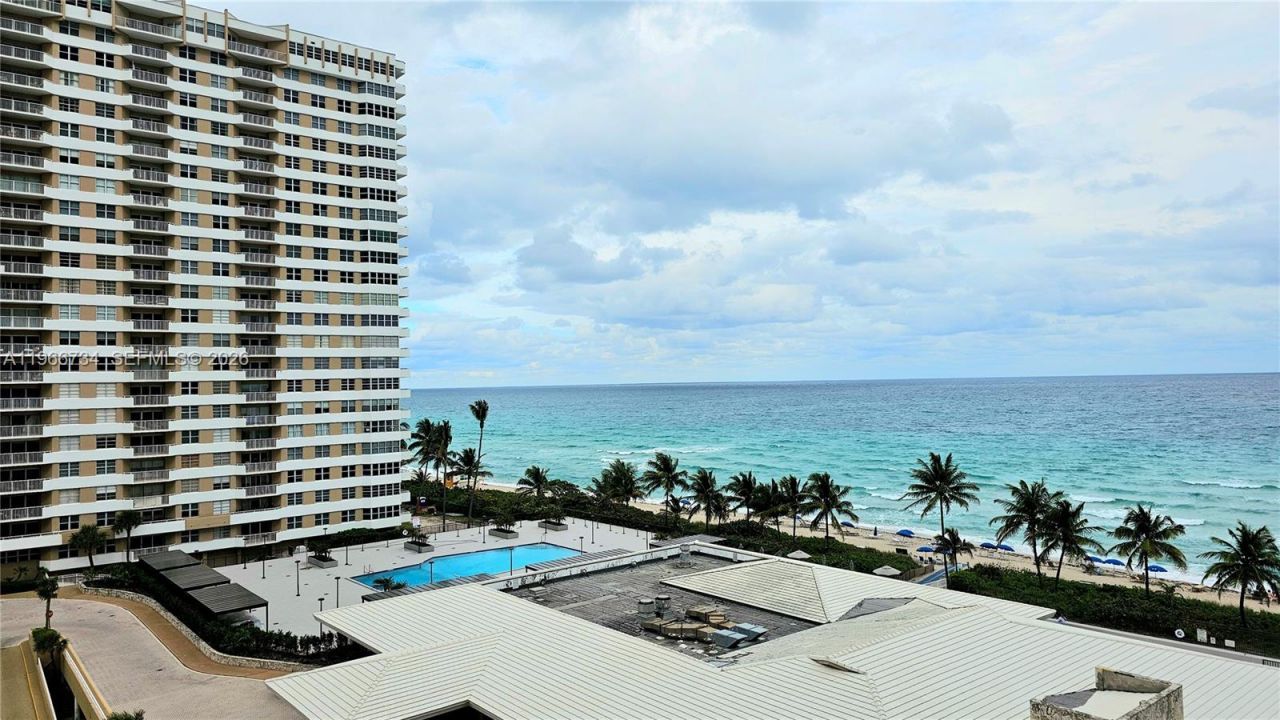 1980 S Ocean Dr, Unit 7F, Hallandale Beach, FL 33009 Photo