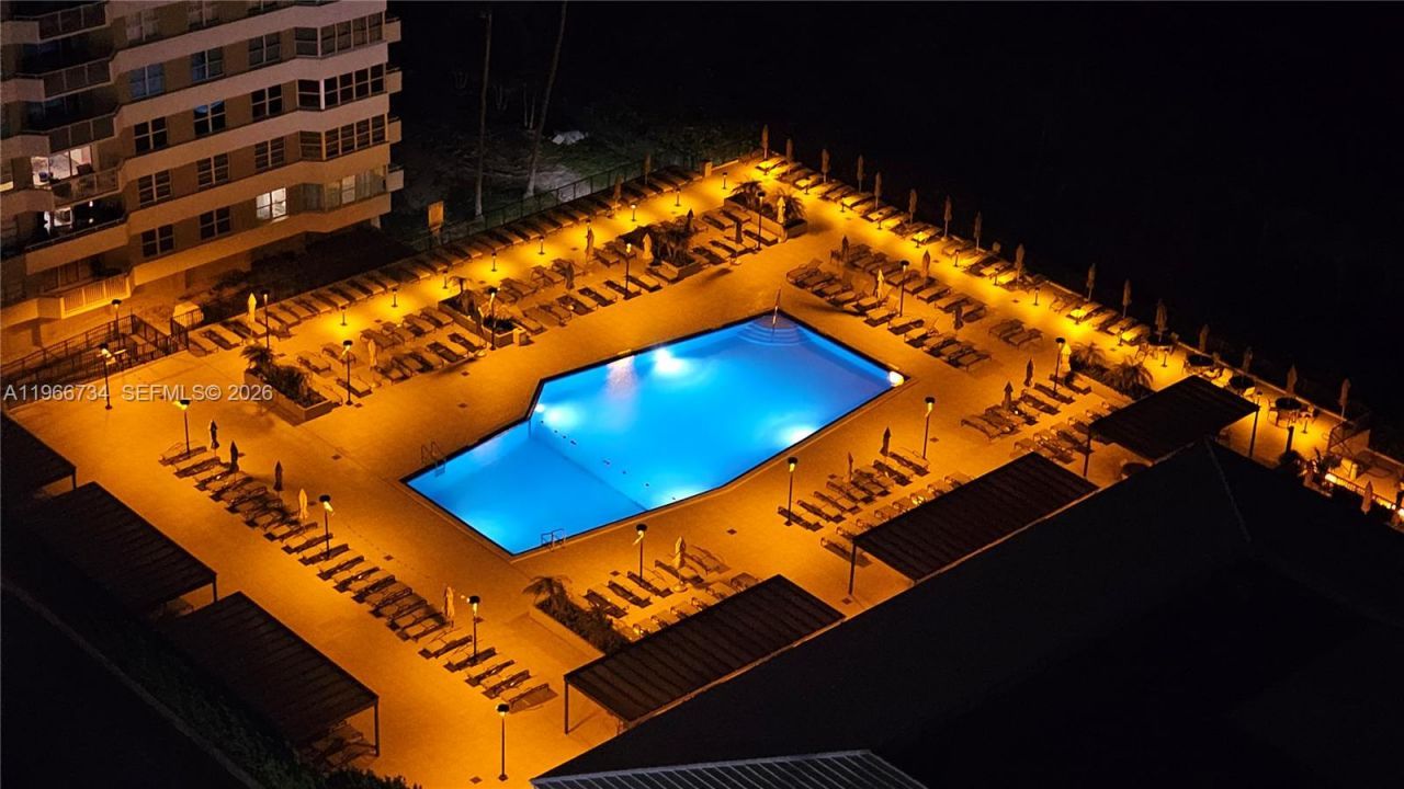 1980 S Ocean Dr, Unit 7F, Hallandale Beach, FL 33009 Photo