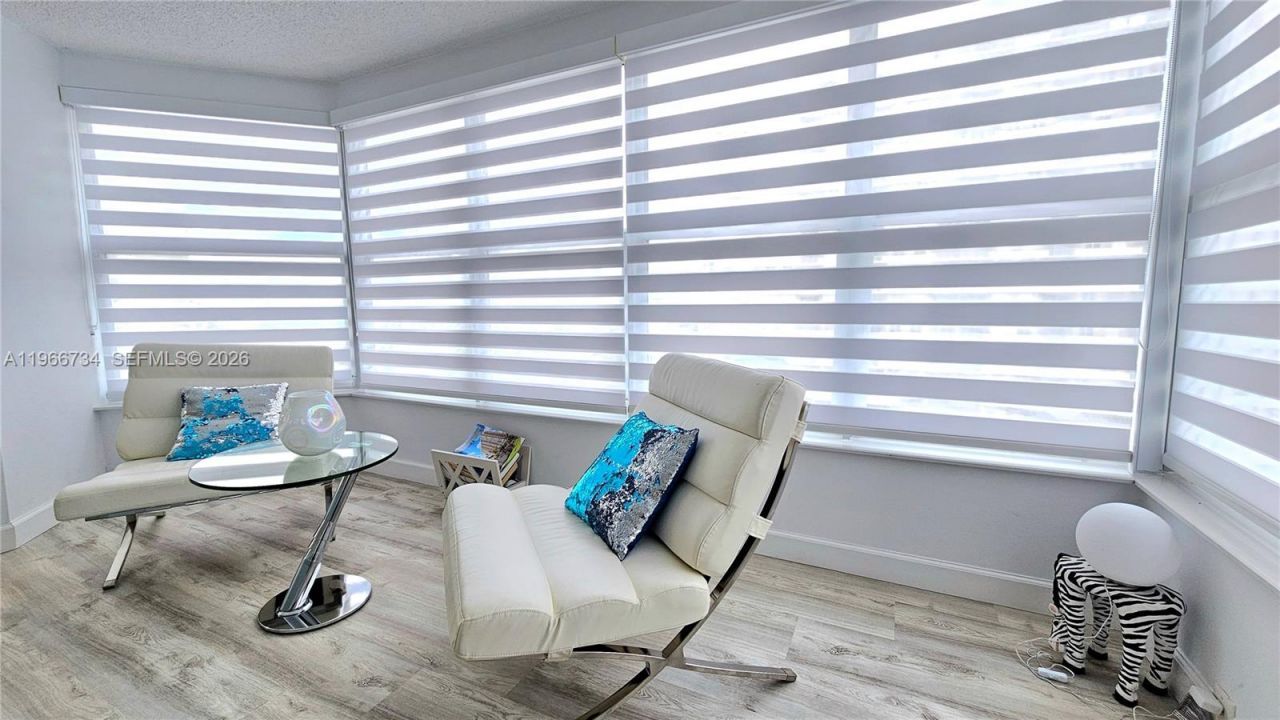 1980 S Ocean Dr, Unit 7F, Hallandale Beach, FL 33009 Photo