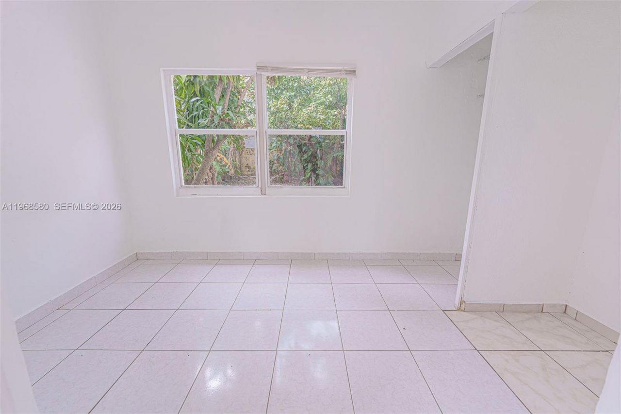 528 SW 21st Ave , Miami, FL 33135 Photo