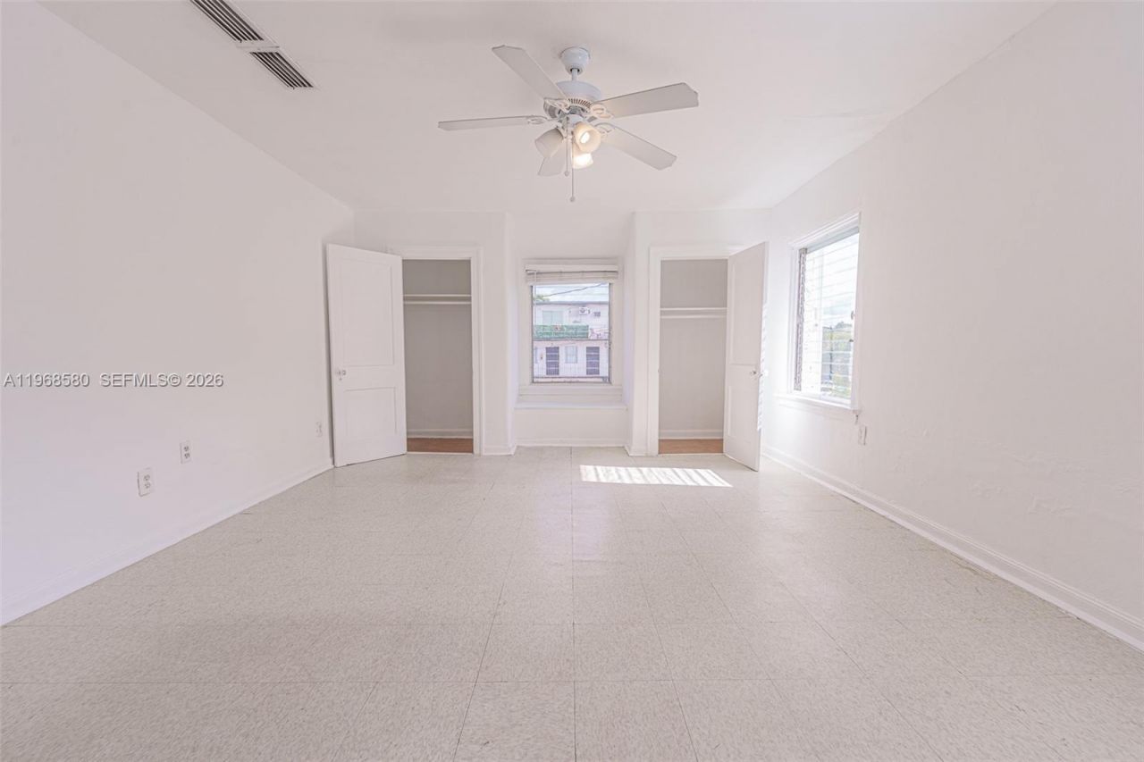 528 SW 21st Ave , Miami, FL 33135 Photo