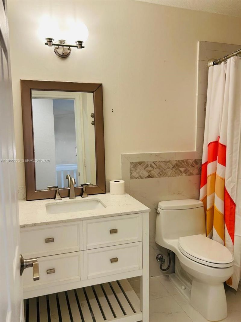 8892 SW 223rd Ter, Cutler Bay, FL 33190 Photo