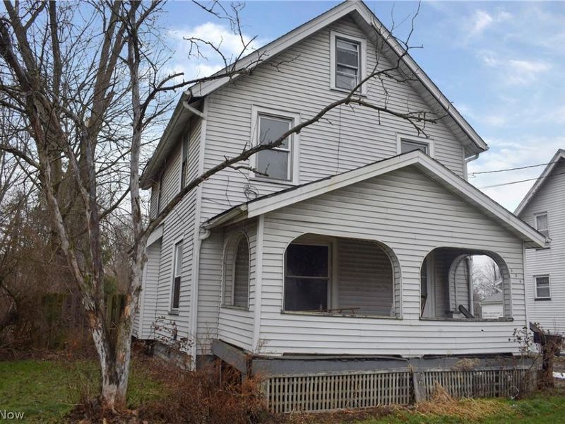 336 Parkman Road SW, Warren, OH 44485 Photo 2