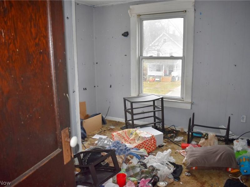 336 Parkman Road SW, Warren, OH 44485 Photo 9