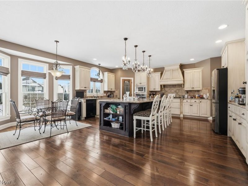 8550 Drummond Drive NW, Massillon, OH 44646 Photo 11