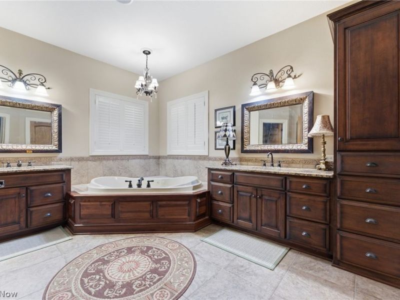 8550 Drummond Drive NW, Massillon, OH 44646 Photo 19