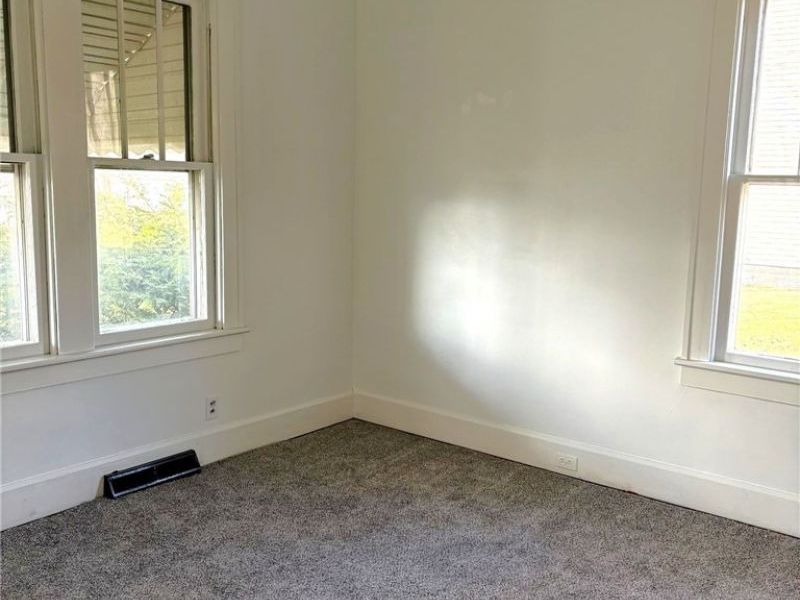 105 S Maple Heights, New Lexington, OH 43764 Photo 10