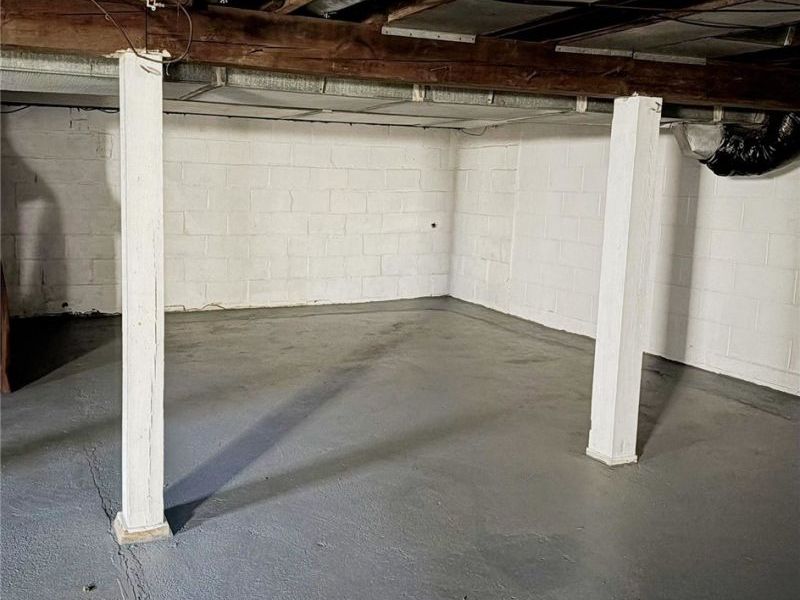 105 S Maple Heights, New Lexington, OH 43764 Photo 12