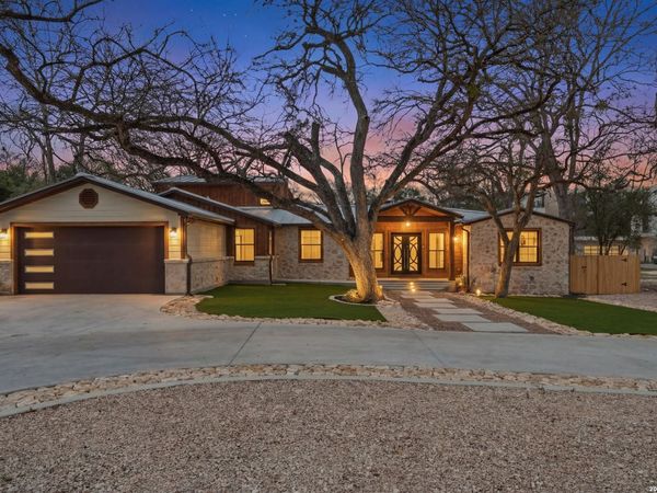 227 E Sunset Rd, San Antonio, TX 78209