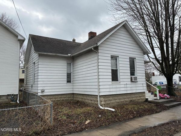 1404 Greenwood Avenue, Toledo, OH 43605
