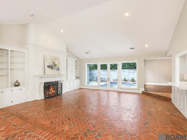 1839 Applewood Rd, Baton Rouge, LA 70808