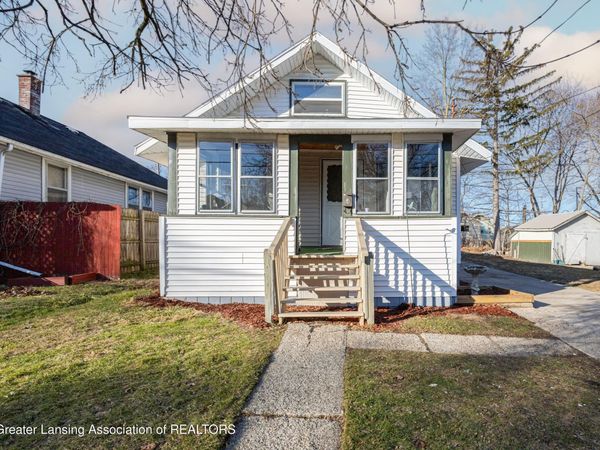 1130 Theodore Street, Lansing, MI 48915