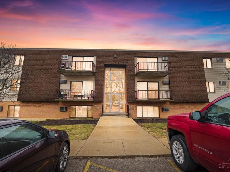 6617 Hearne Road, Unit 132, Cincinnati, OH 45248 Photo 2