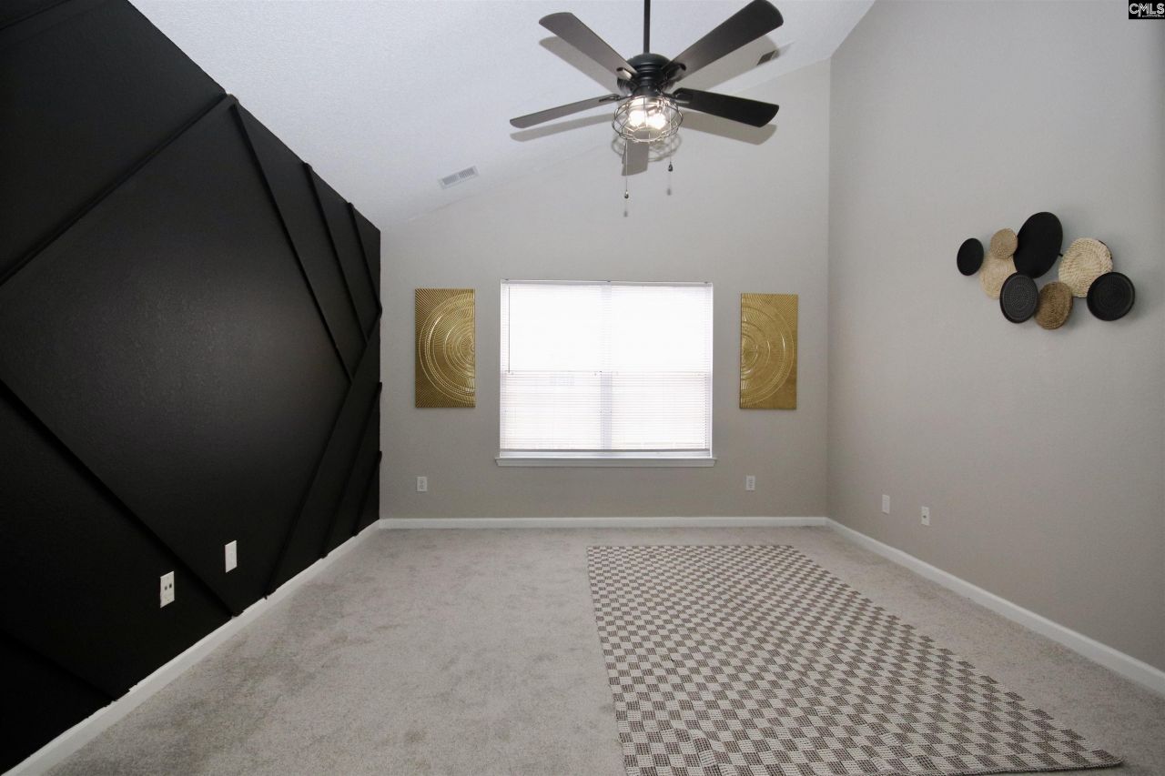 23 Autumn Run Way  Photo 11