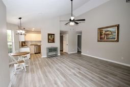 23 Autumn Run Way  photo 4