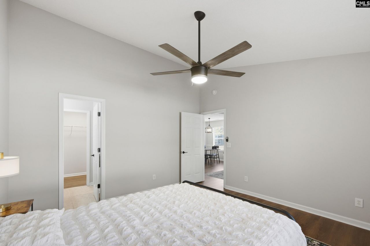 113 Huntington Circle Photo 17