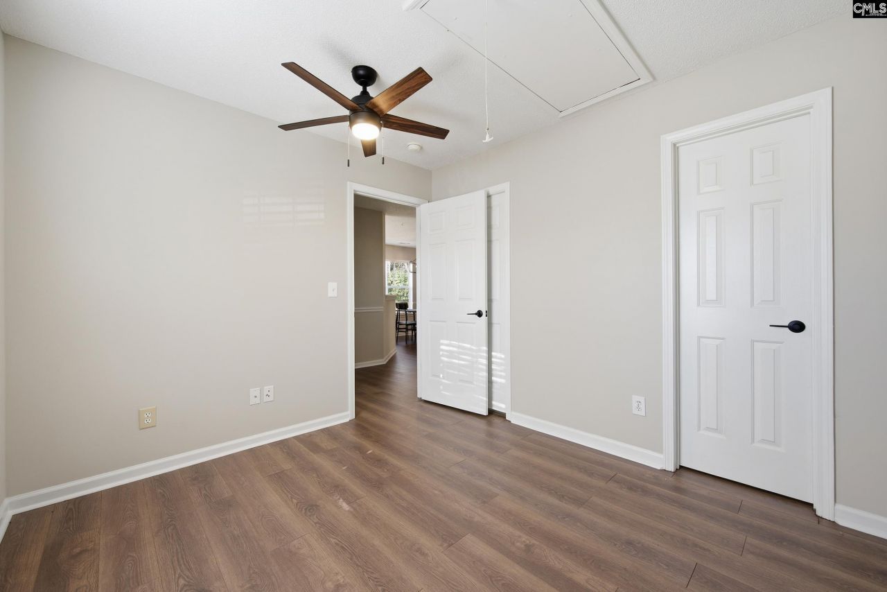 113 Huntington Circle Photo 21