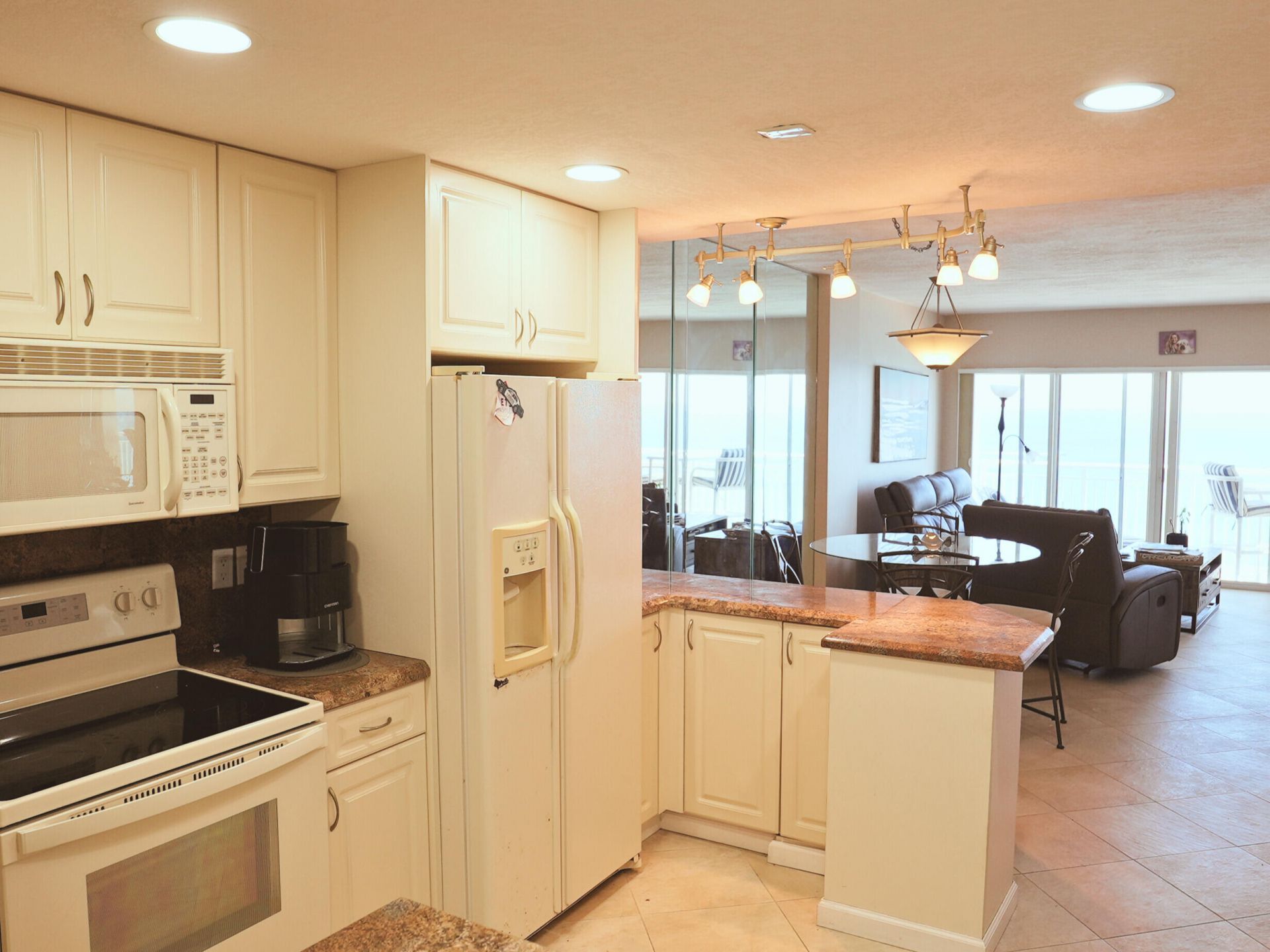 710 N Ocean Boulevard, Unit 1107, Pompano Beach, FL 33062 Photo