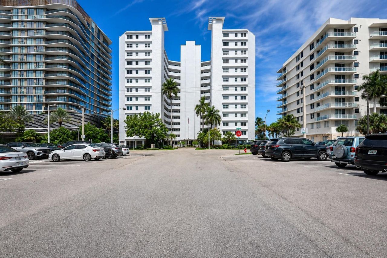 710 N Ocean Boulevard, Unit 1107, Pompano Beach, FL 33062 Photo
