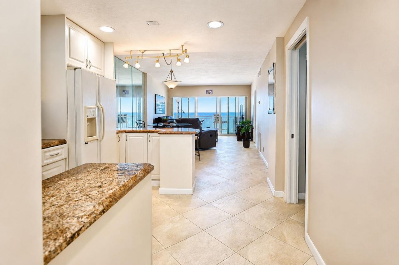 710 N Ocean Boulevard, Unit 1107, Pompano Beach, FL 33062 Photo