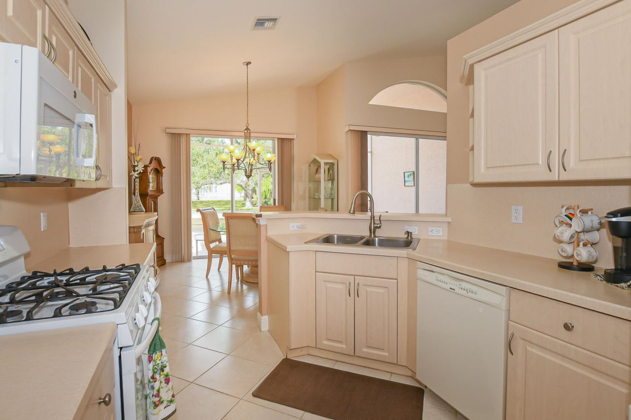 145 NW Lawton Road, Port Saint Lucie, FL 34986 Photo
