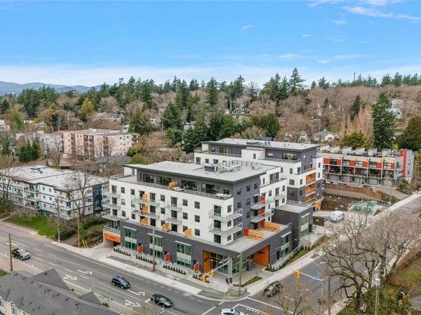610 Lampson St, Unit #307, Esquimalt, BC V9A 0L4