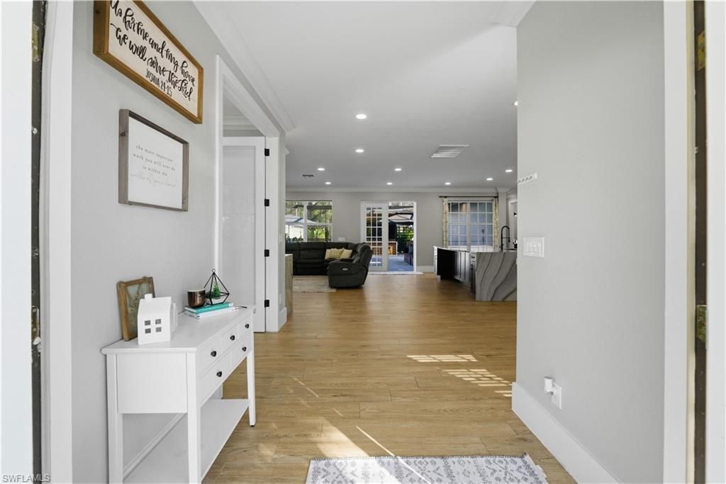 25211 Pinson Dr, Bonita Springs, FL 34135 Photo