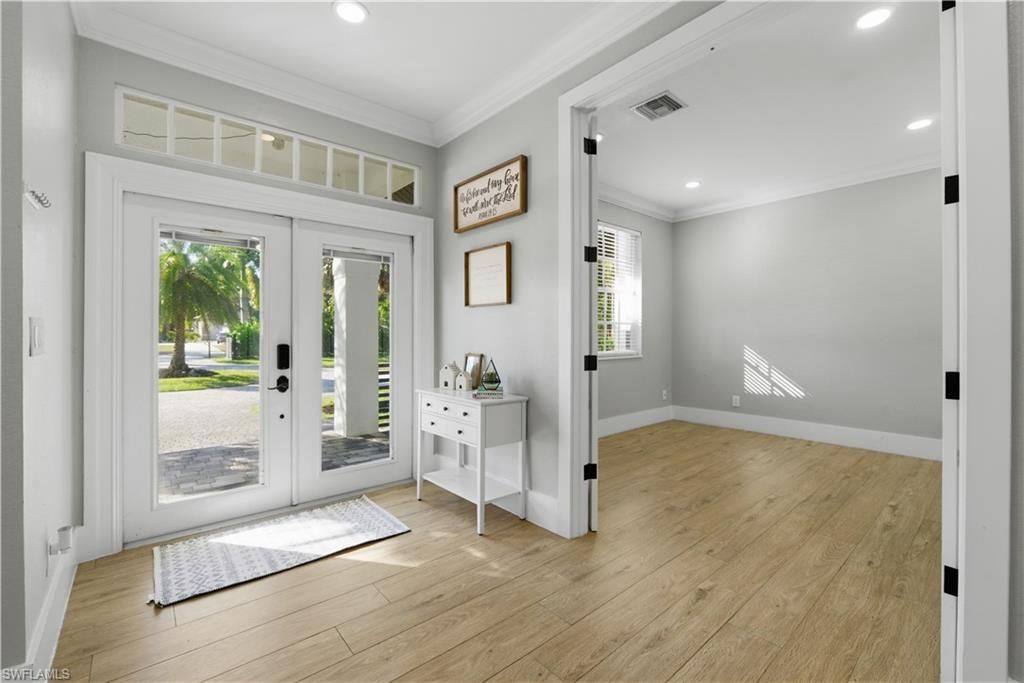 25211 Pinson Dr, Bonita Springs, FL 34135 Photo