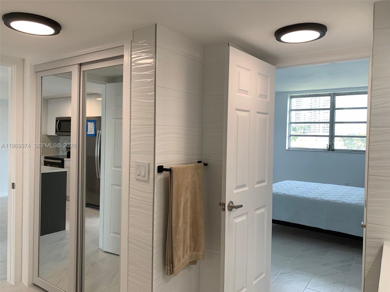 2980 Point East Dr,, Unit D-508, Aventura, FL 33160 Photo