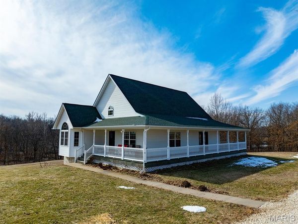 1175 Pike 41 , Bowling Green, MO 63334