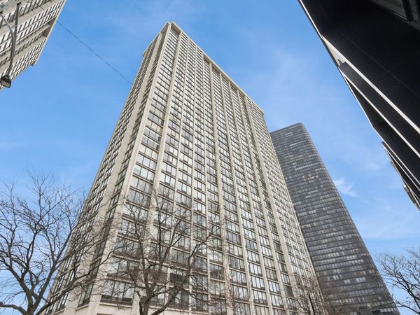 5445 N Sheridan Road, Unit 415, Chicago, IL 60640