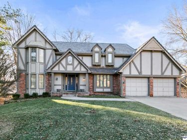 11227 William Plaza, Omaha, NE 68144