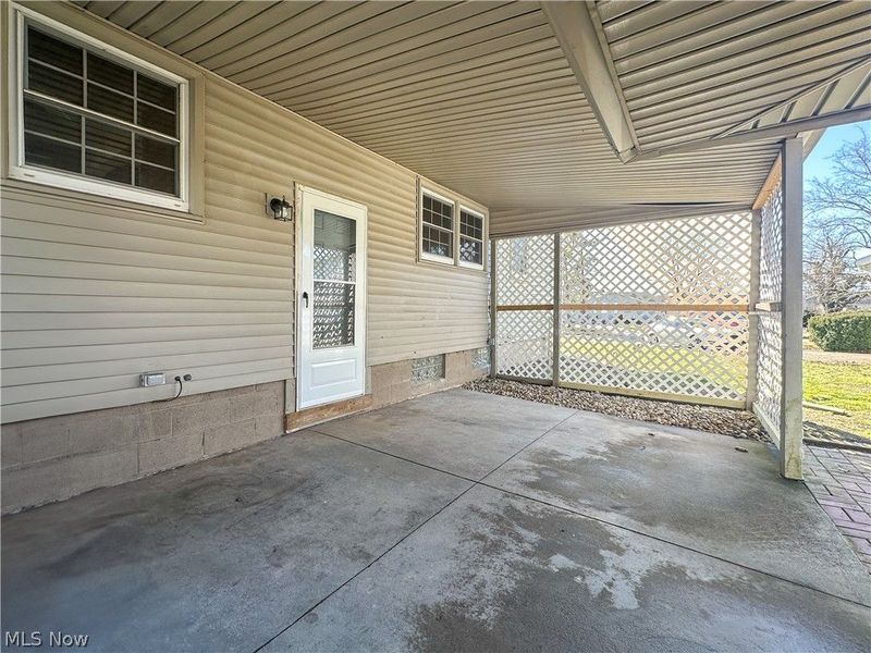 1710 Difford Drive, Niles, OH 44446 Photo 32