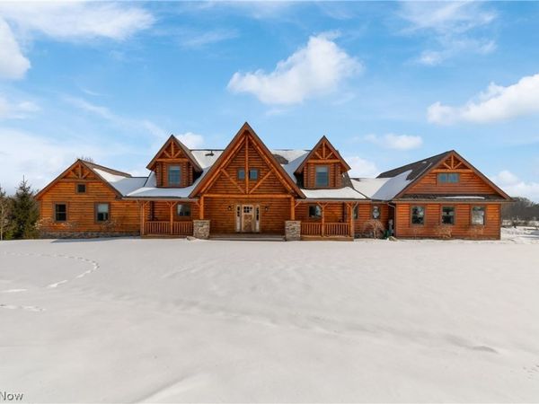 2833 Harpster Road, Rittman, OH 44270