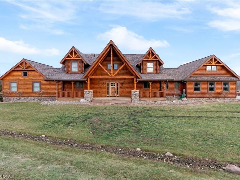 2833 Harpster Road, Rittman, OH 44270 Photo 2