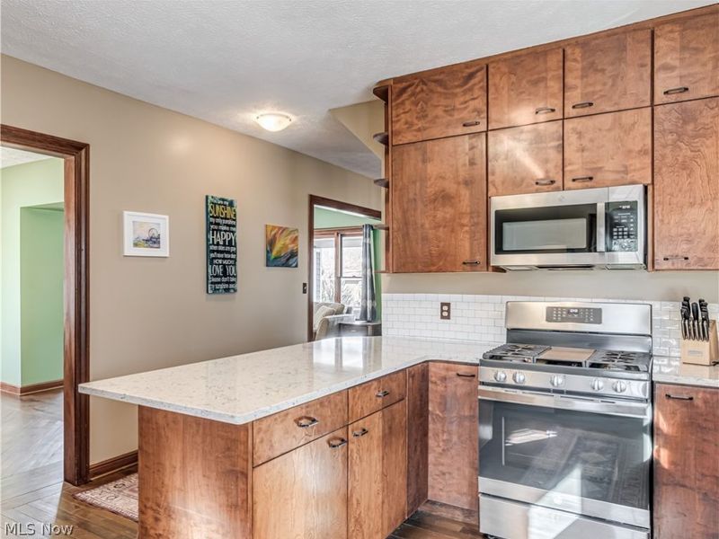 722 Broad Boulevard, Cuyahoga Falls, OH 44221 Photo 18