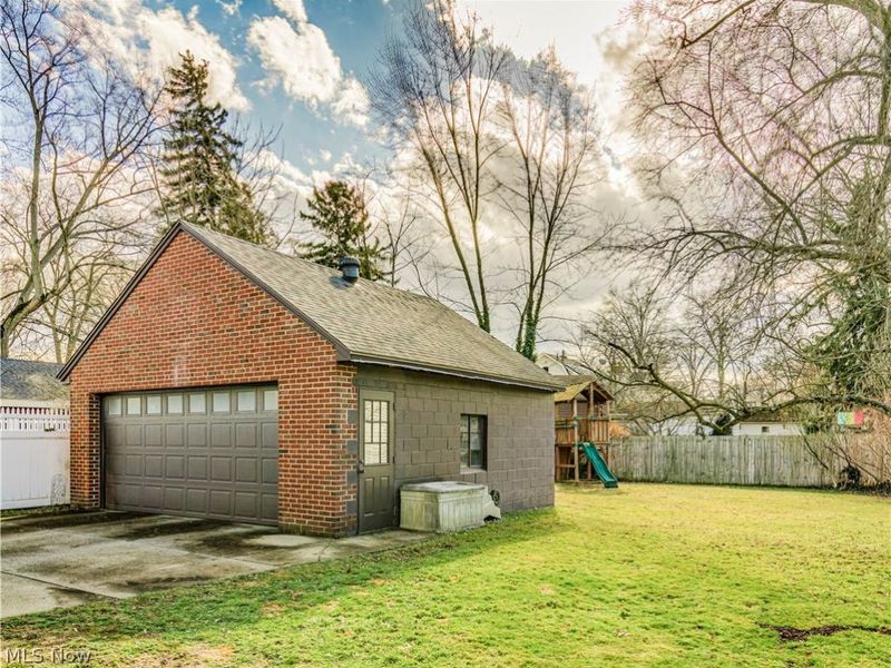 722 Broad Boulevard, Cuyahoga Falls, OH 44221 Photo 4