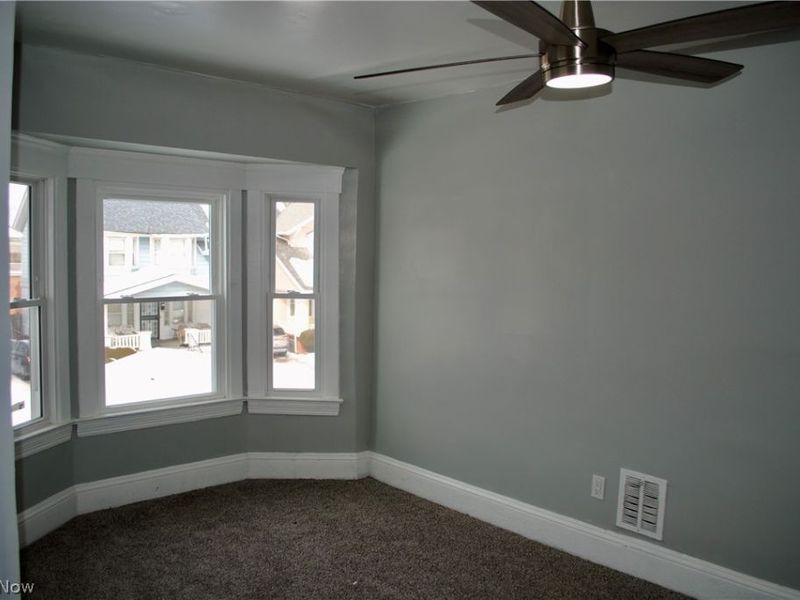 15208 Elderwood Avenue, Cleveland, OH 44112 Photo 18