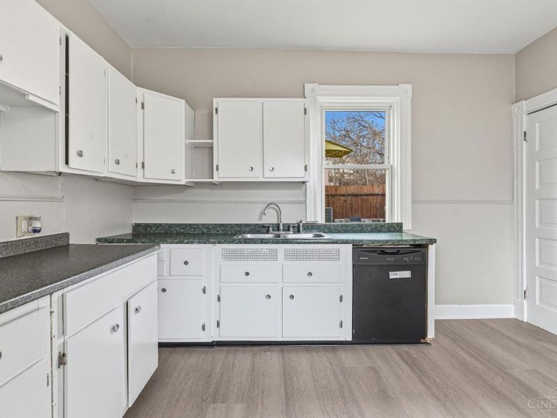 5118 Carthage Avenue, Cincinnati, OH 45212 Photo 9