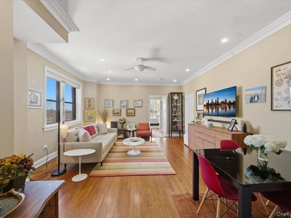 4784 Boston Post Road, Unit B45, Pelham, NY 10803