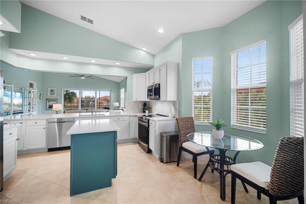 6393 Legacy Cir, Unit 2104, Naples, FL 34113 Photo